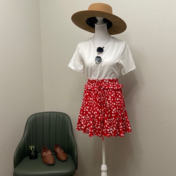 Dresses & Skirts - Red and white skirt